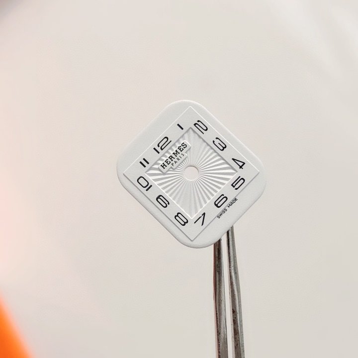 60185032615410010_11.jpg
