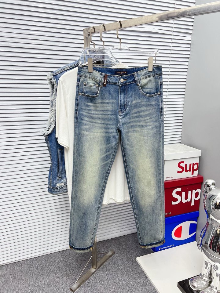 루이비통 프리미엄 티셔츠 2025 S/S