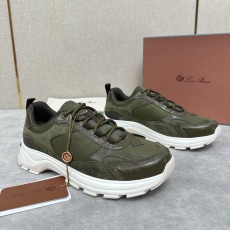 로로피아나 스니커즈