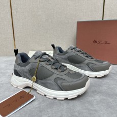 로로피아나 스니커즈