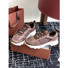 로로피아나 로입력 스니커즈