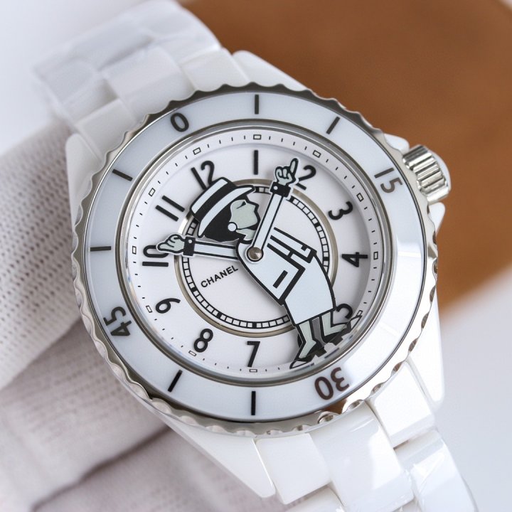 Chanel 샤넬 J12 스페셜에디션 2024