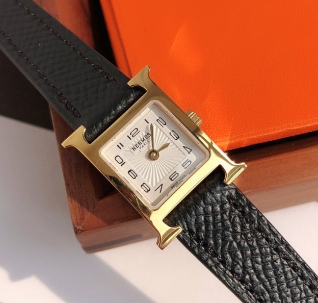 Hermès 에르메스 H 아워  Mini Watch