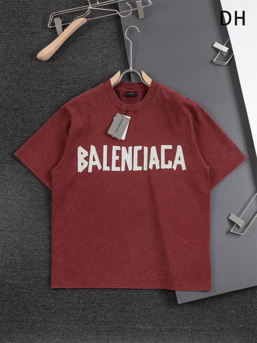 발렌시아가 프리미엄 티셔츠 | Balenciaga | 2025