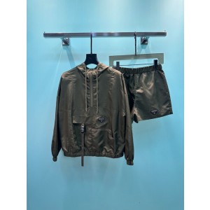 프라다 여성 후드상하세트 (카키) | PRADA | 후드아노락 + 숏팬츠 | PRADA |