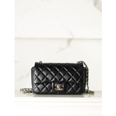 샤넬 클래식 뉴미니 플랩백 / 램스킨  | CHANEL |
